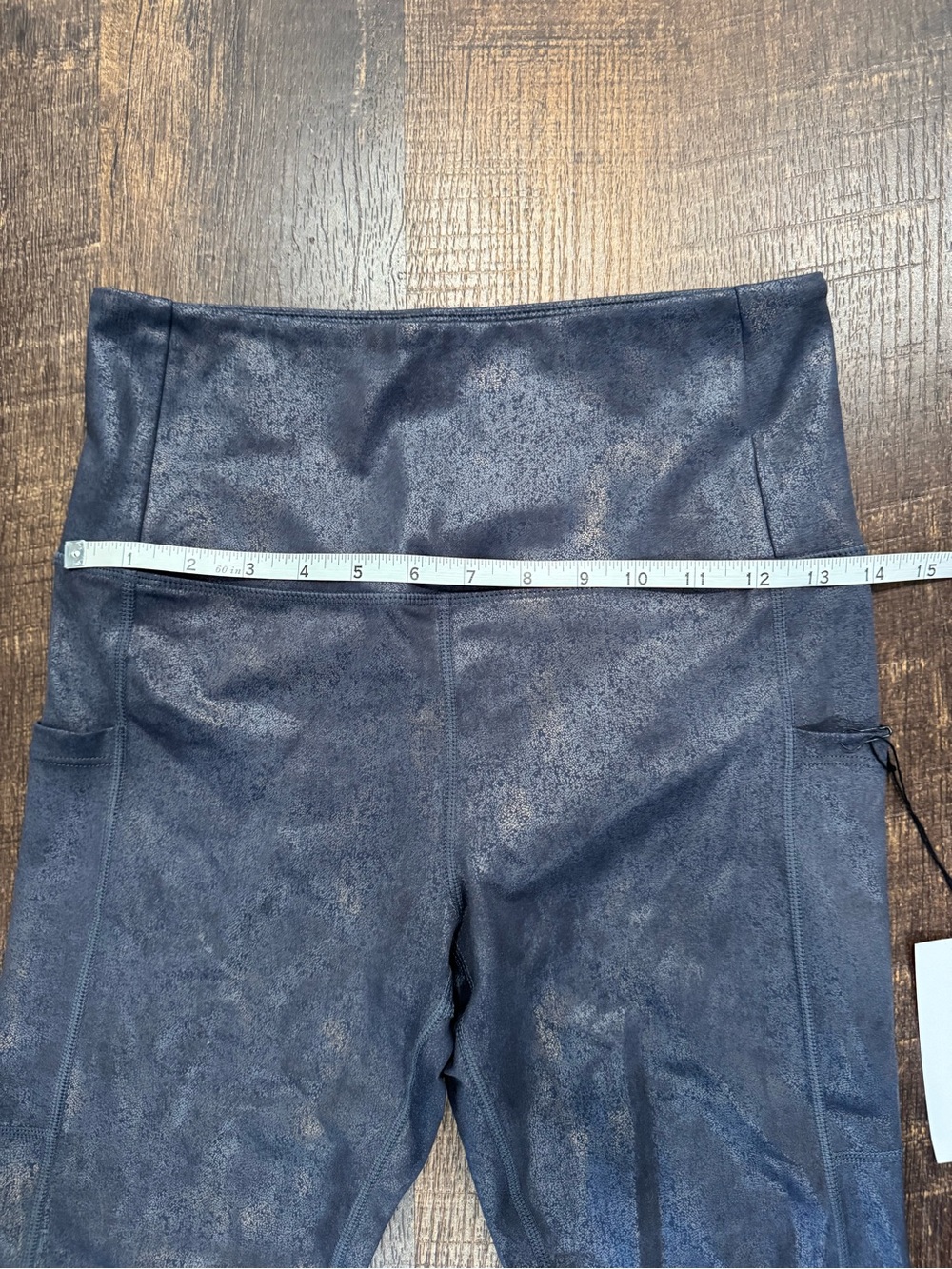 ZYIA Burnished Copper Pocket light and tight Leggings - Picture 4 of 6